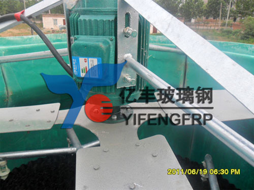 5bad8781bb2e7.jpg 14363332482960752.jpg